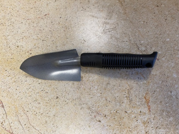 Совок посадочный L-270, малый, пластик. ручка Н.Новгород *1/20 Совок посадочный L-270, малый, пластик. ручка Н.Новгород *1/20