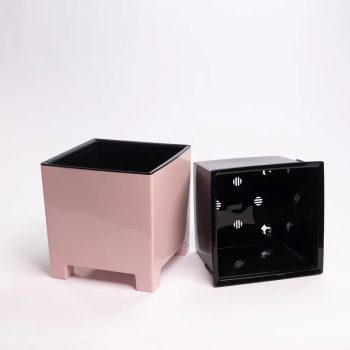 Кашпо пластм. "Нард" 2,1л 140х140мм h140мм со вставкой Розовая пудра НР15-27 *1/8 Кашпо пластм. "Нард" 2,1л 140х140мм h140мм со вставкой Розовая пудра НР15-27 *1/8