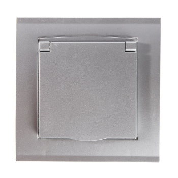 Розетка Бриллиант СП 1-мест. серебро сз с крышкой 16А IP20 UNIVersal 7949896